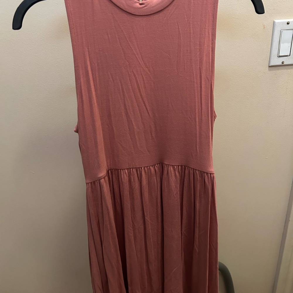 Forever 21 Coral Sleeveless Dress